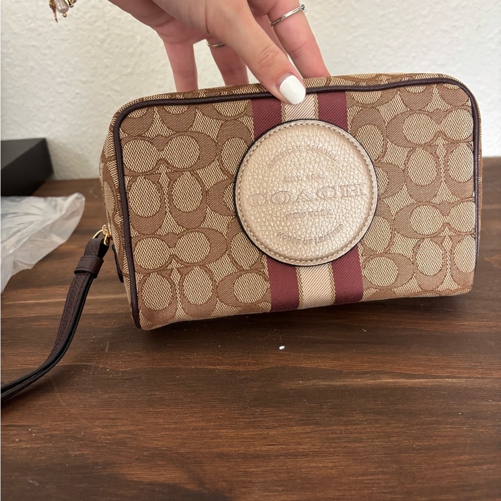 Coach Brown and Cream Signature Cosmetic Case